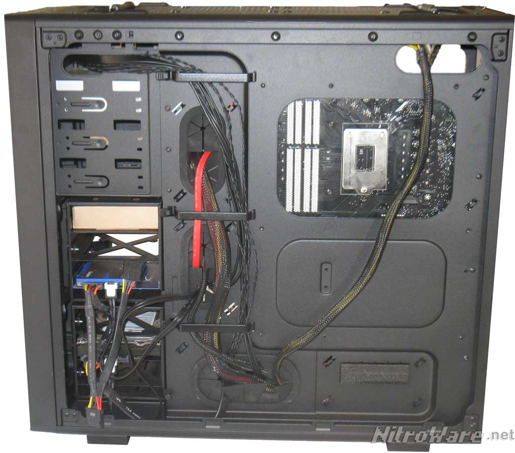 The Corsair C70's cable managment clips keeps all wiring in place when doing motherboard change-outs Corsair C70 Haswell build