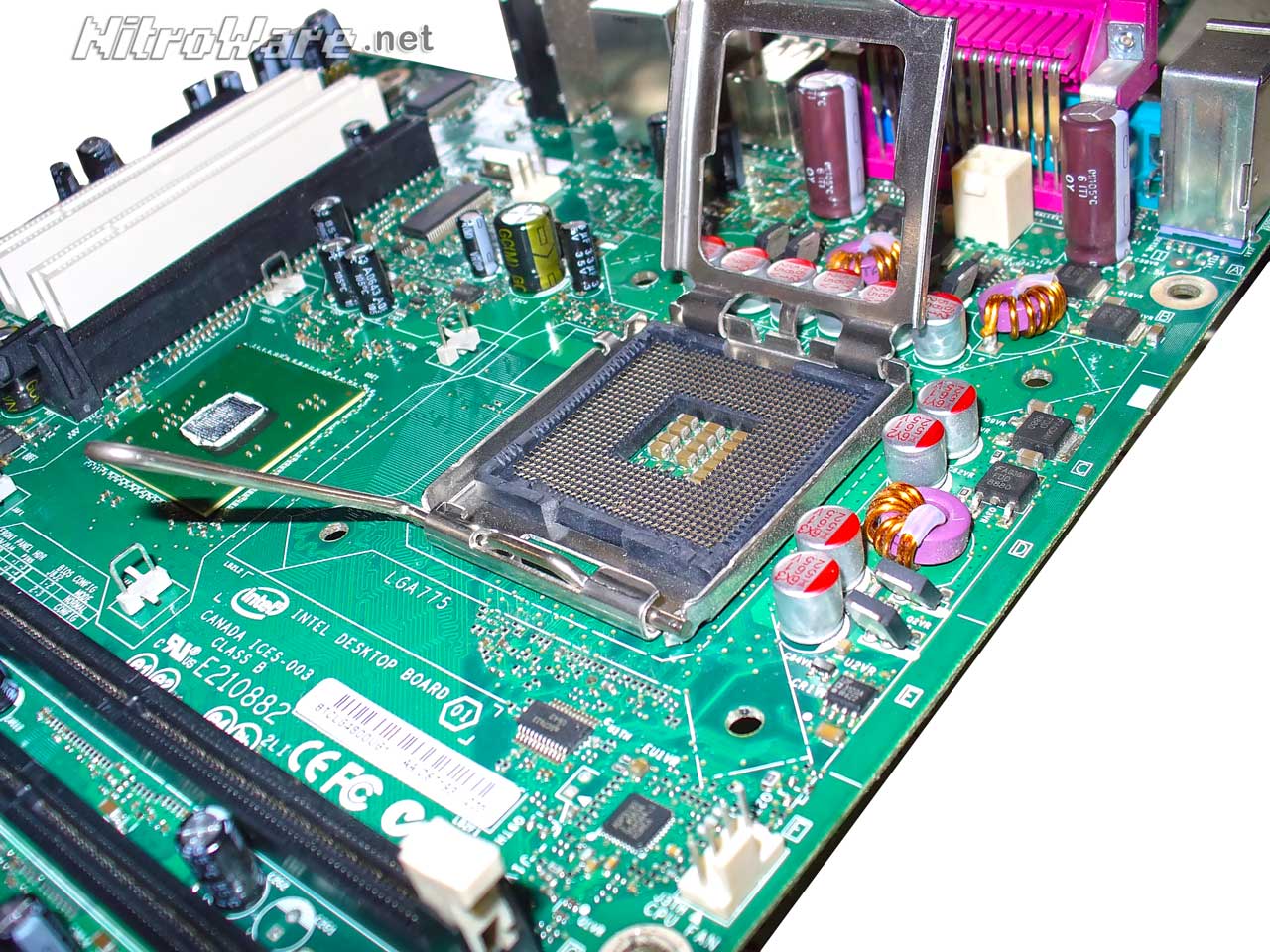 Intel D945GCL Desktop Board