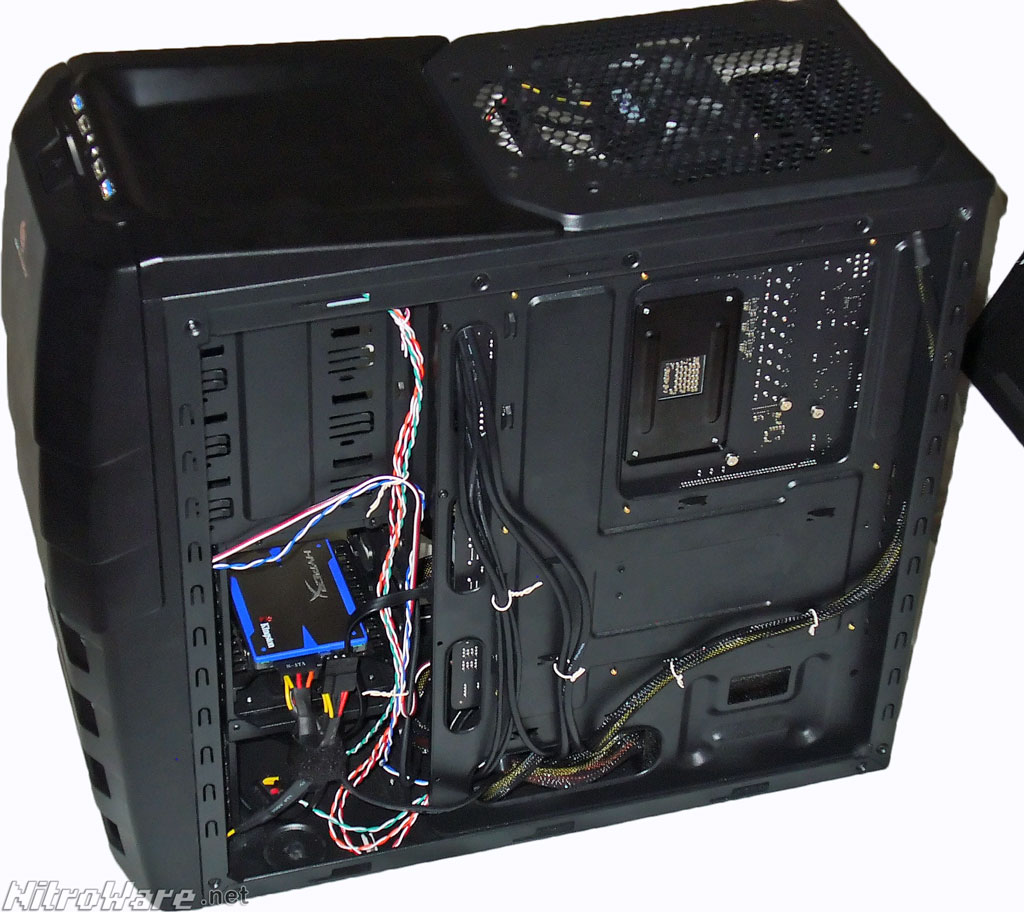 Built-up complete AMD FX system in CM Storm Enforcer chassis with Liquid Cooling, SSD and Sapphire HD7950 OC graphics card